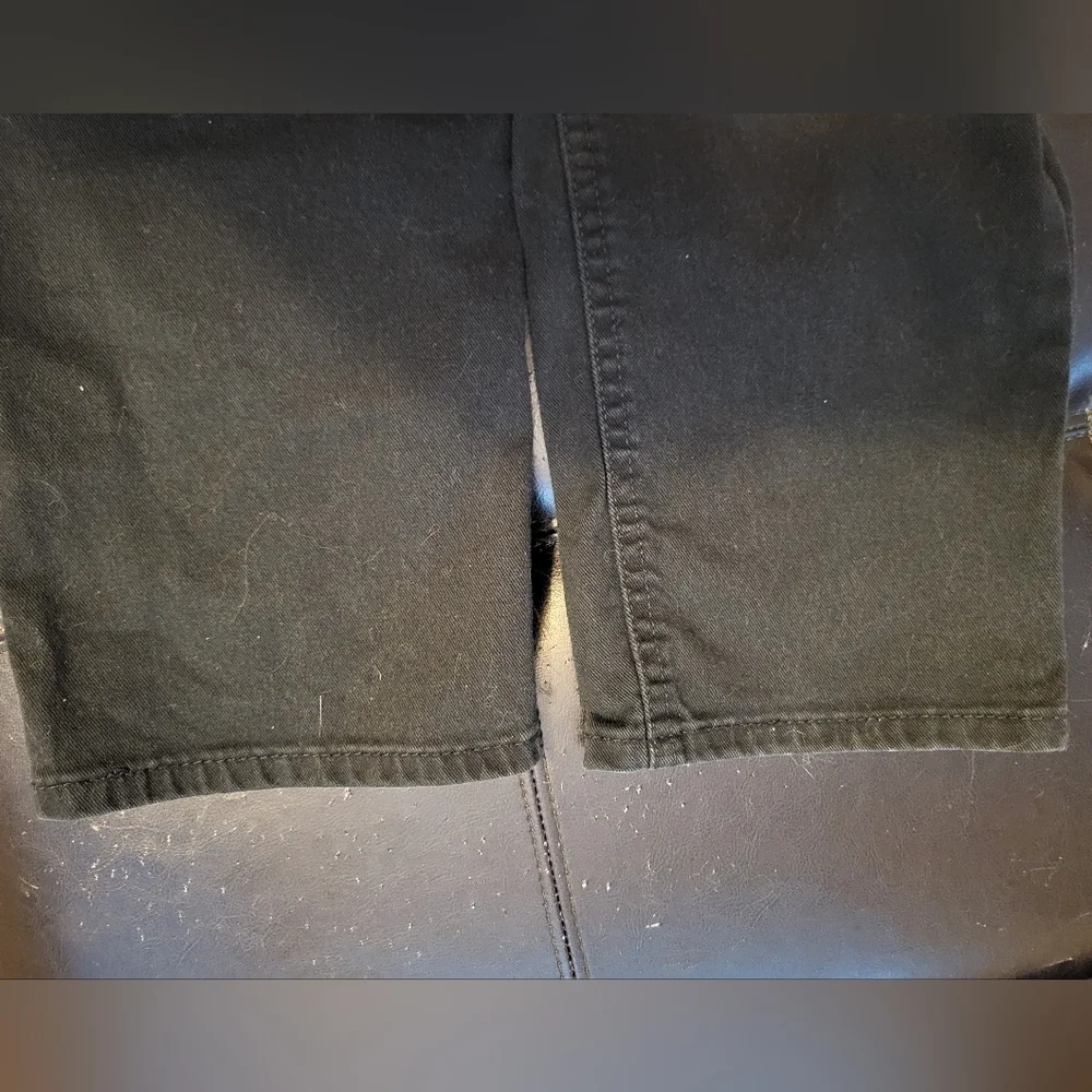 Levi's 541 Men's Charcoal Athletic Fit Jeans - Size 32